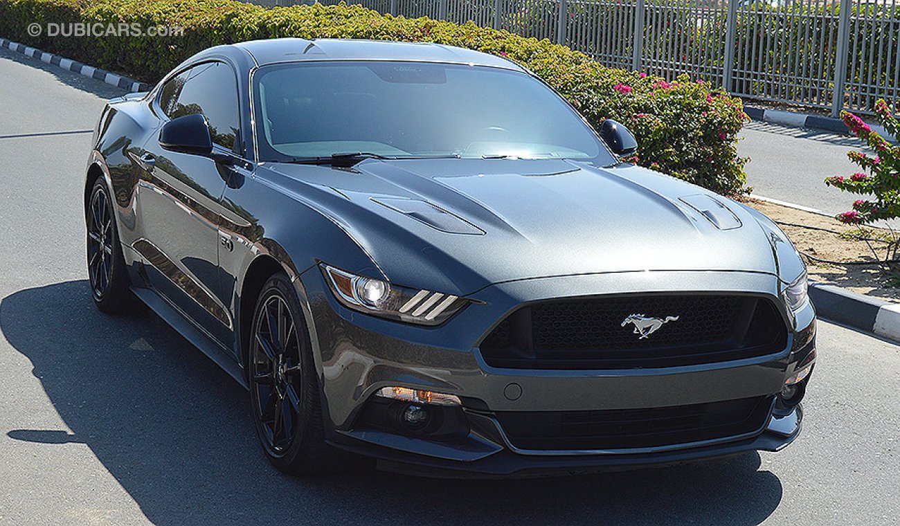 Ford Mustang 2016-2020 V8 in Absolute Black - CarDekho