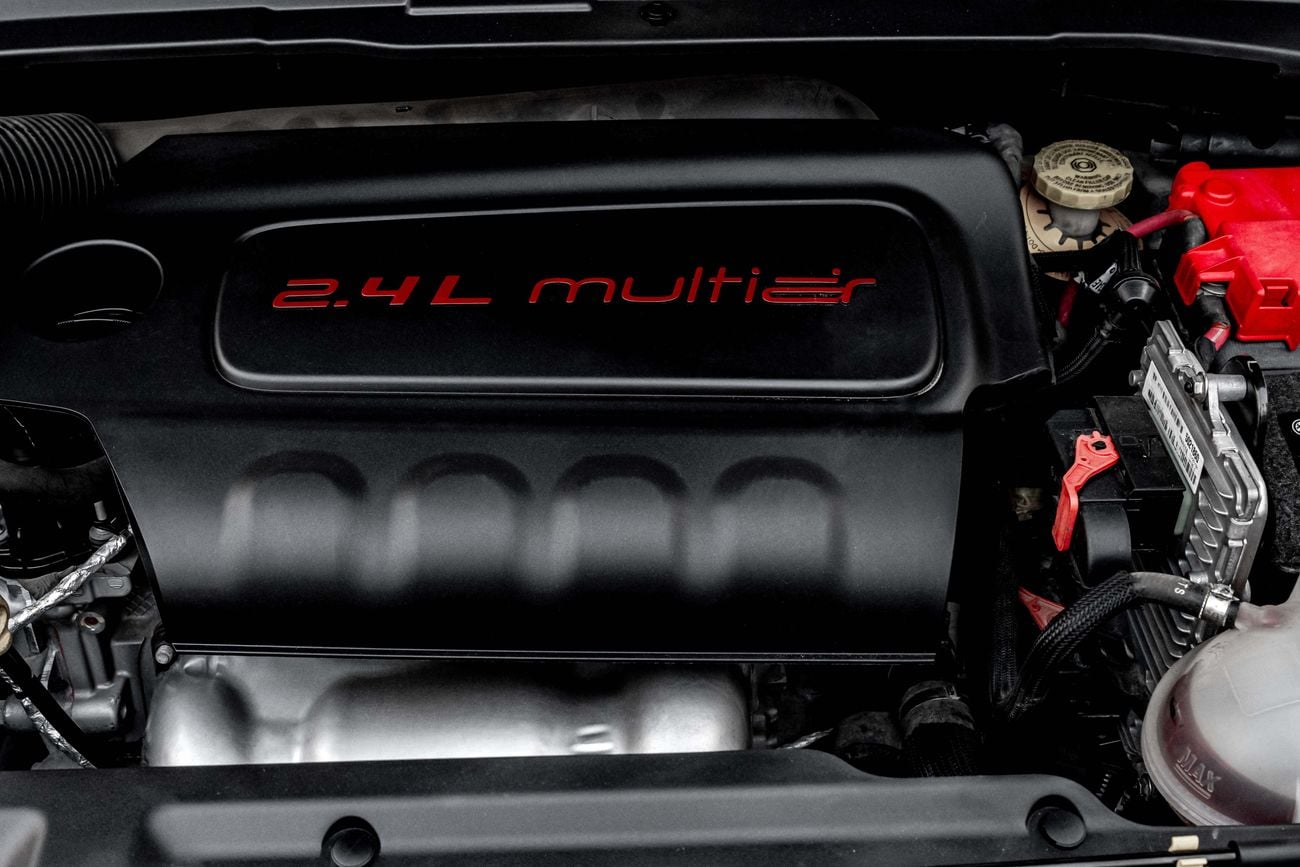 جيب كومباس LIMITED | ONE OWNER | JEEP MAINTAINED