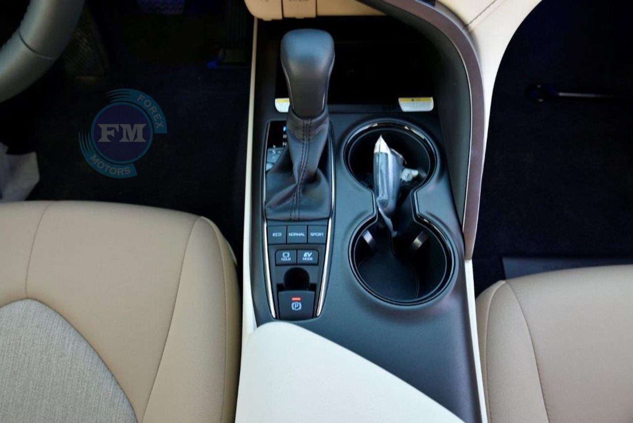 Toyota Camry Hybrid 2.5L