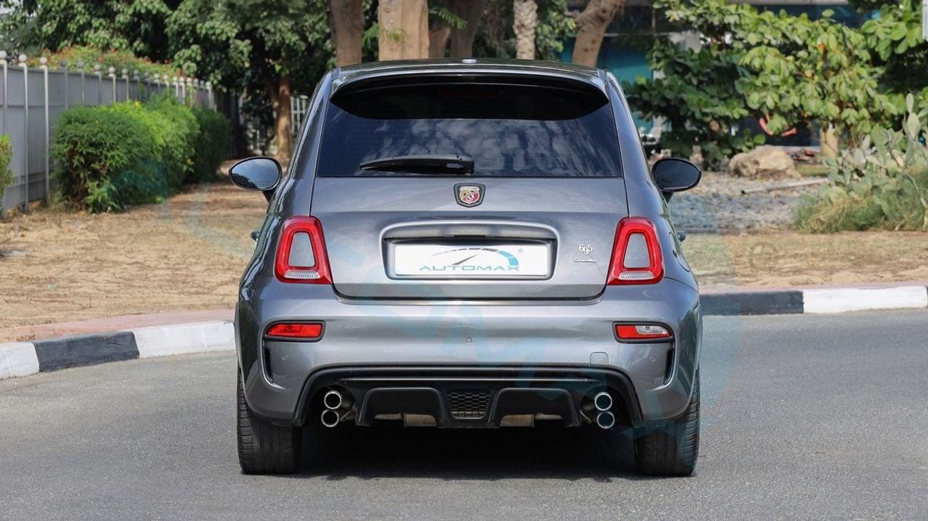 أبارث 695 Abarth 695 Turismo 1.4T 2023 GCC 23500Km With 2 Years Or 120,000 Km Warranty @Official Dealer