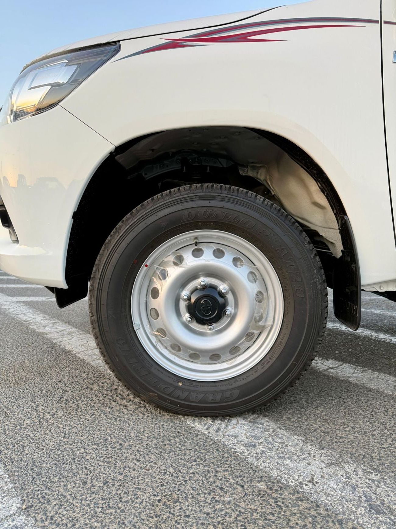 تويوتا هيلوكس TOYOTA HiLUX - SiNGLE CAB - 2.7 - (TGN126) 4WD - 2026 - WHiTE - PETROL