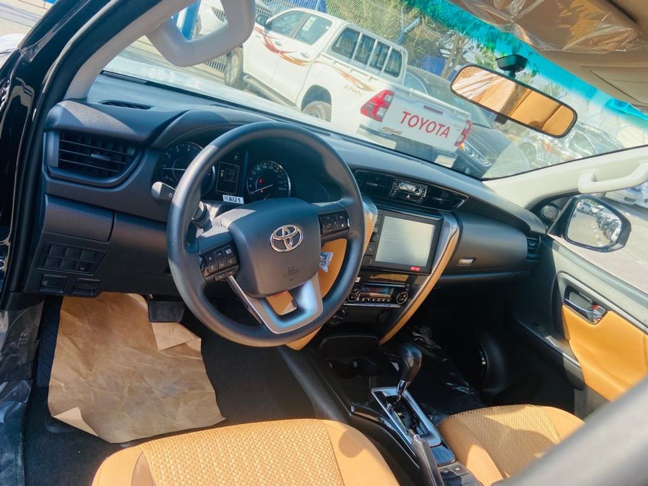 Toyota Fortuner TOYOTA FORTUNER 2.7 AT AUTO AC BLACK 2023