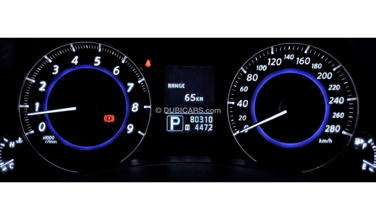 Infiniti QX70 EXCELLENT DEAL for our Infiniti QX70 Limited ( 2018 Model ) in Silver Color GCC Specs