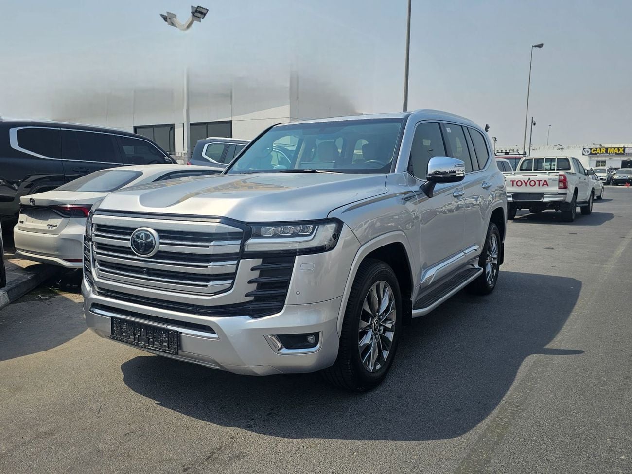 Toyota Land Cruiser VX LHD 3.5L Twin-Turbo V6 Petrol Engine Automatic transmission 4WD 7 Seats 5 Doors