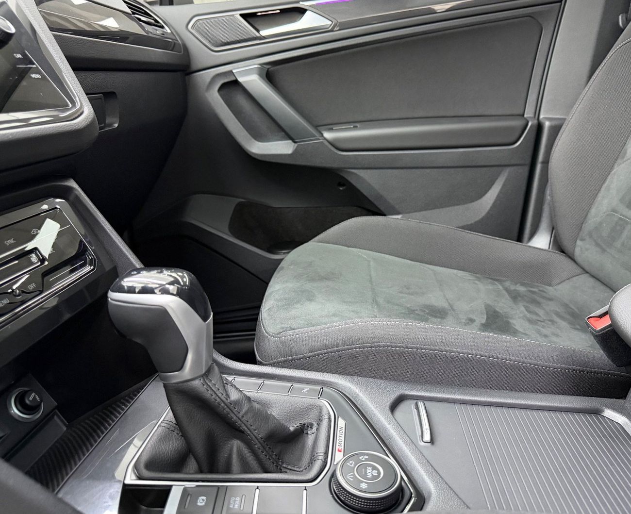 Volkswagen Tiguan 2.0 TSI Elegance