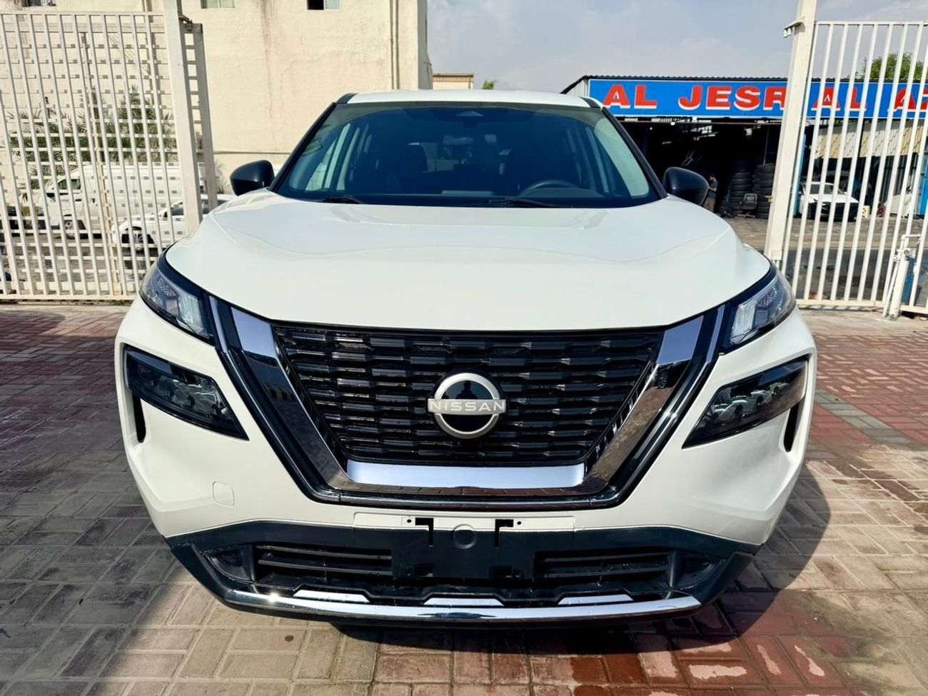 نيسان روج 2023 Nissan Rogue sv awd 4x4