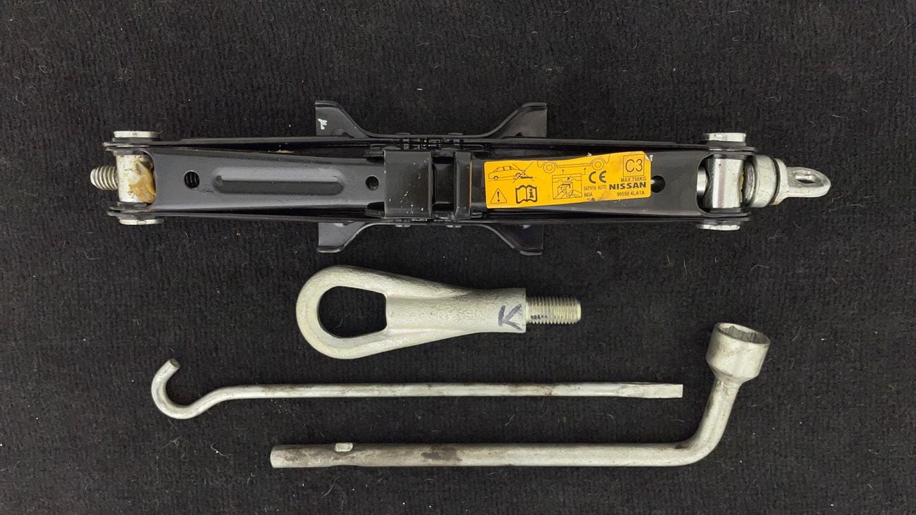 Nissan Micra SV 1.5 | Zero Down Payment | Free Home Test Drive