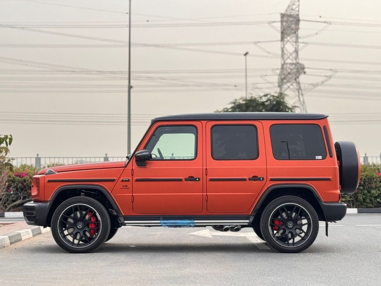 مرسيدس بنز G 63 AMG G 63 AMG DOUBLE NIGHT PACKAGE