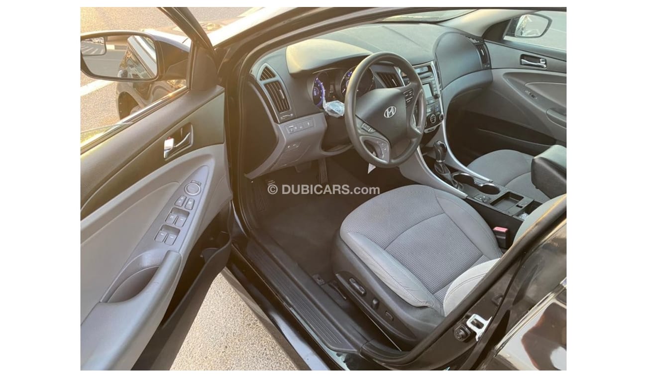 Hyundai Sonata 2014 HYUNDAI SONATA / MID OPTION