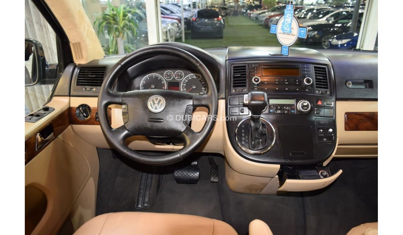 Volkswagen T5 Multivan FULL OPTION! Volkswagen Multivan HighLine 2007 Model!! in Black Color! GCC Specs