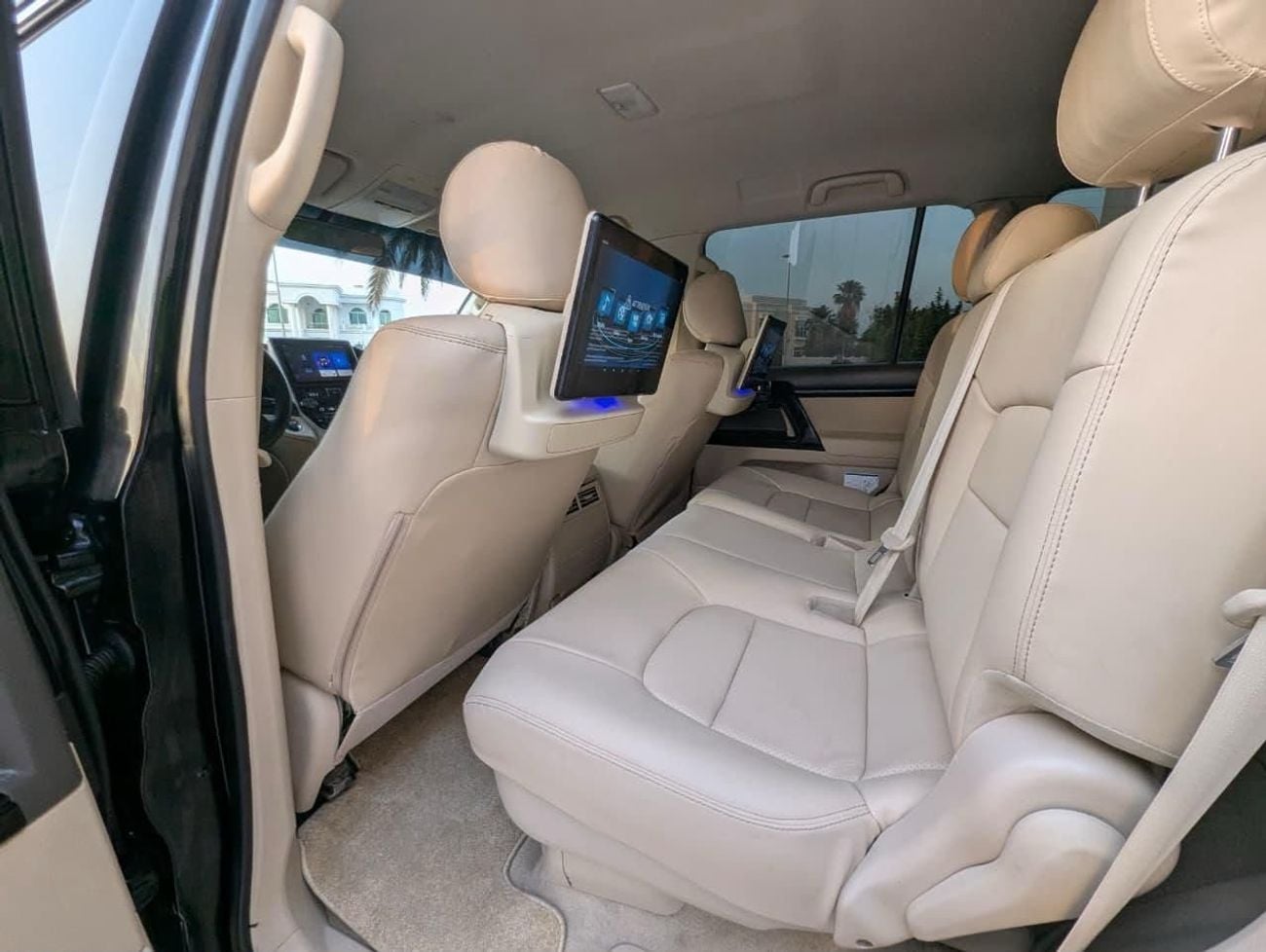 Toyota Land Cruiser GXR