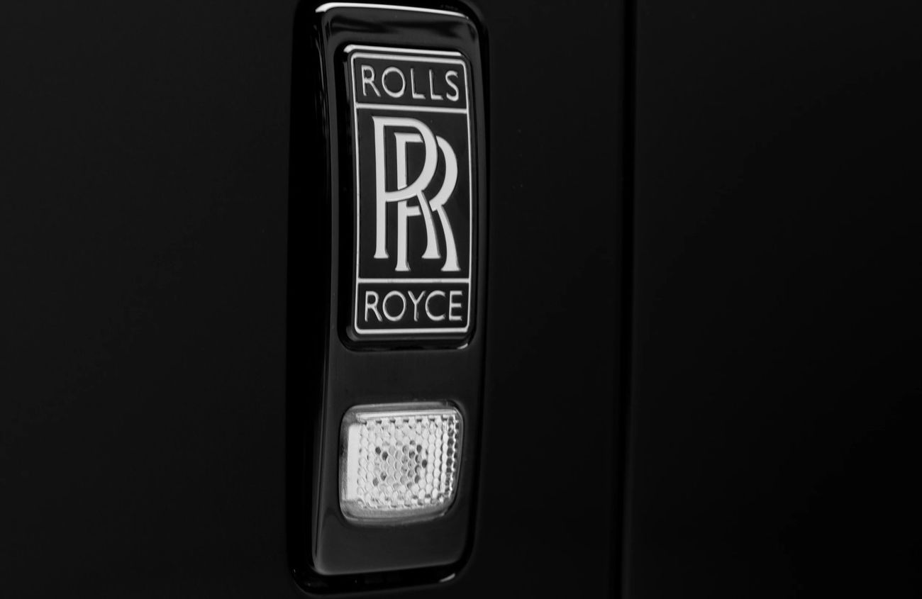 Rolls-Royce Cullinan 6.75 L V-12 Twin-Turbocharged Engine