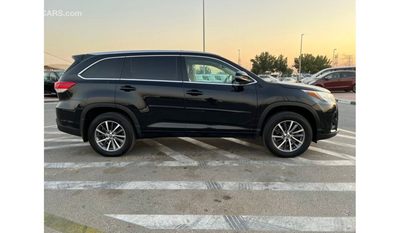 Toyota Highlander 2018 TOYOTA HIGHLANDER XLE / AWD / FULL OPTION