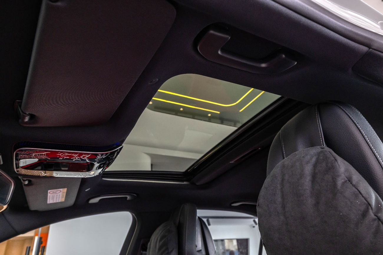 Mercedes-Benz C 200 MERCEDES BENZ C200L SPORT 1.5T FULL OPTION MODEL 2025