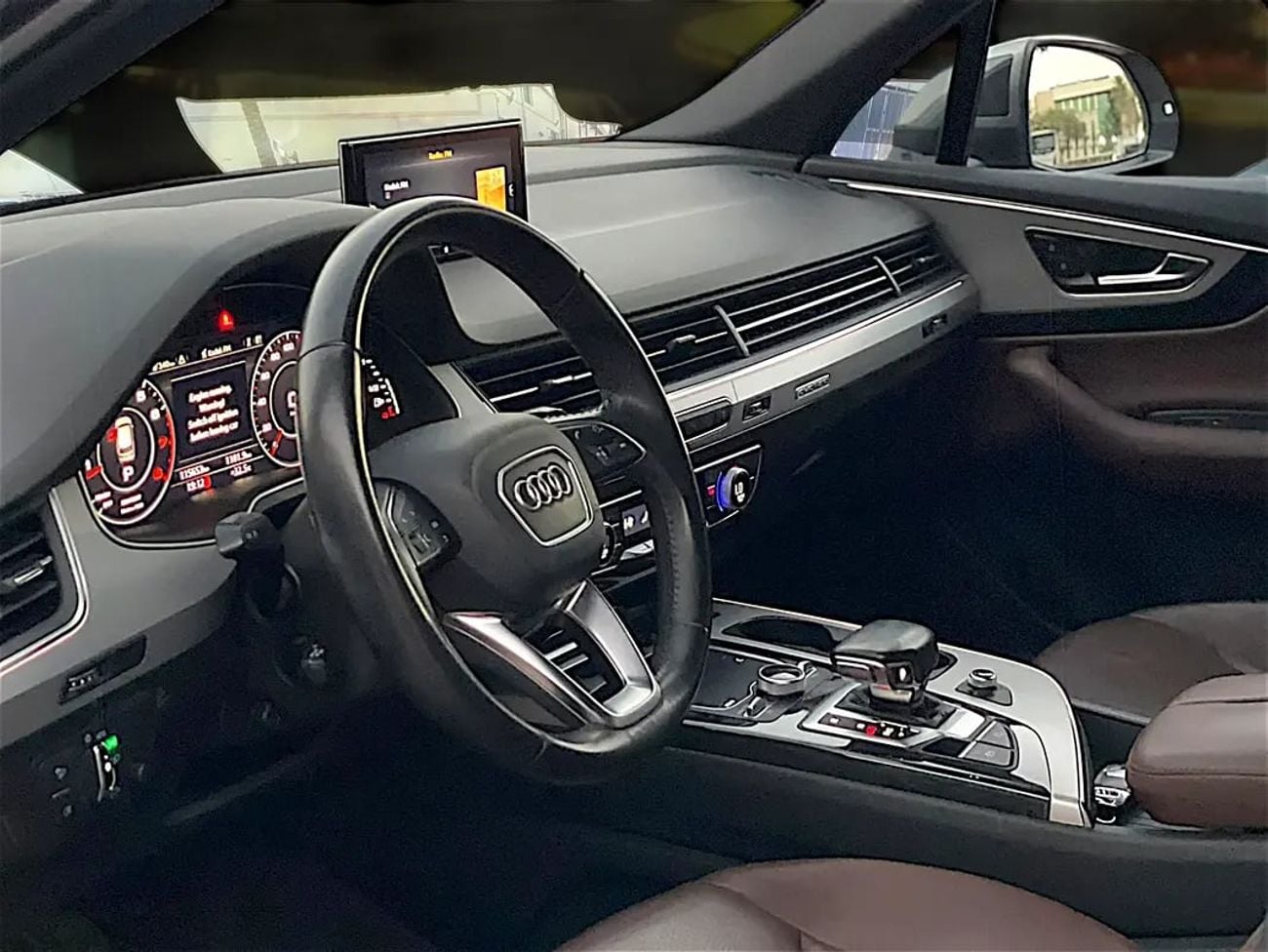 Audi Q7 1,908 P.M | 45 TFSI Quattro | GCC Specs | Well Maintained