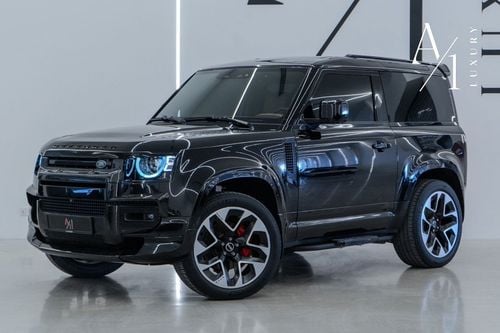 لاند روفر ديفندر 2023 Defender P400 Kahn Edition, Warranty, Excellent Condition, GCC Specs
