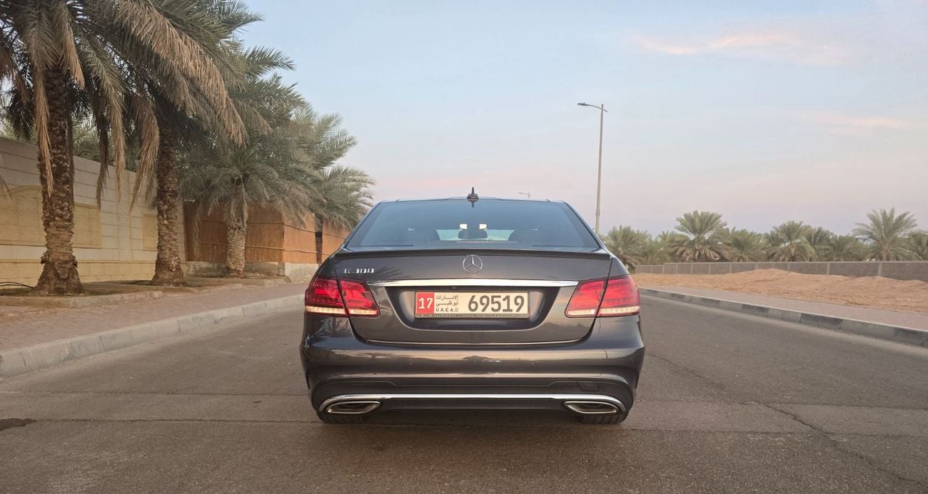 مرسيدس بنز E300
