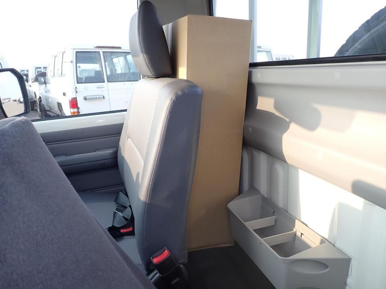 Toyota Land Cruiser Pick Up New Toyota LC 79 SC 4.2L Diesel V6 Model 2025