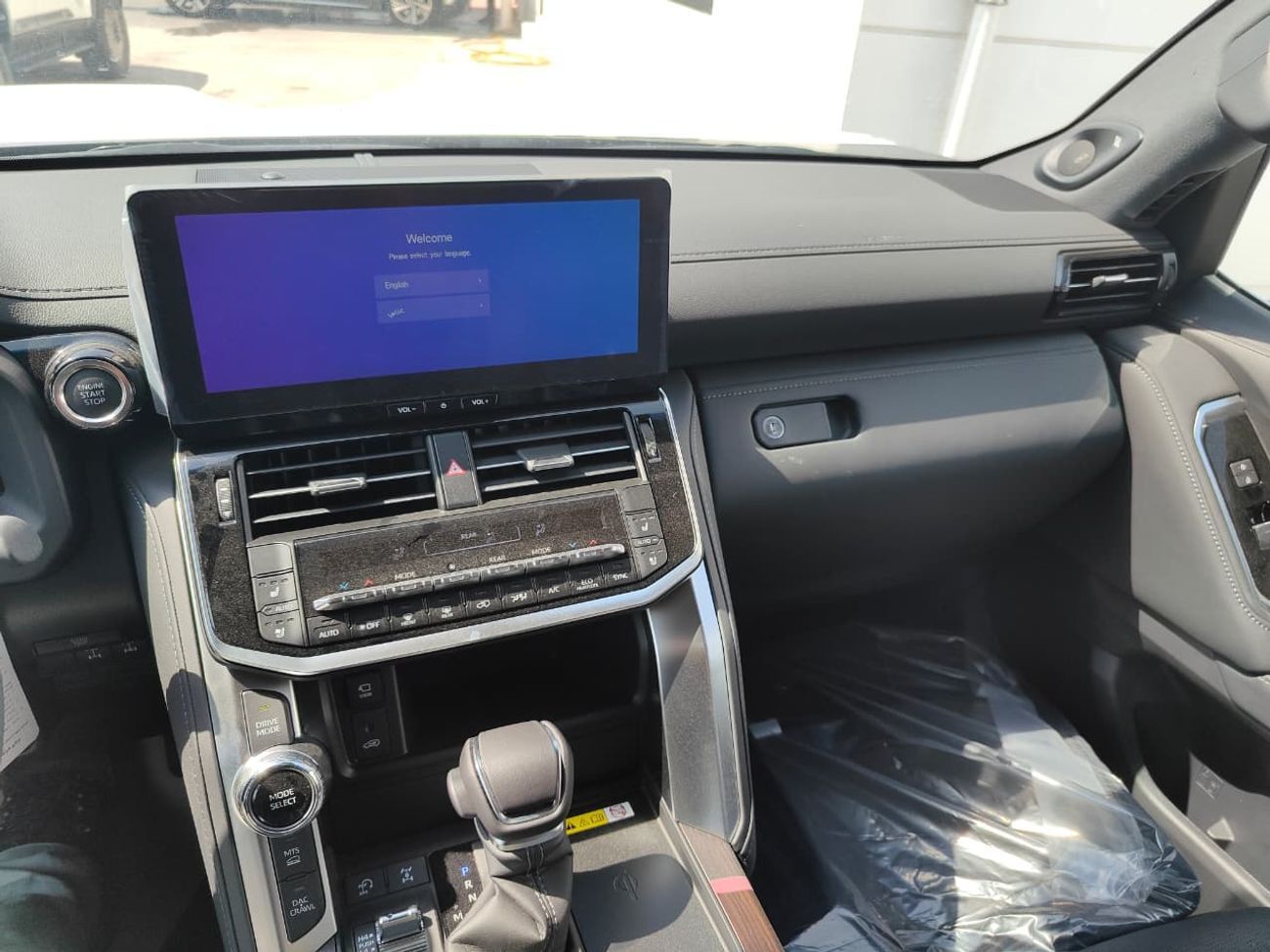 تويوتا لاند كروزر Toyota Land Cruiser VXR 3.5L