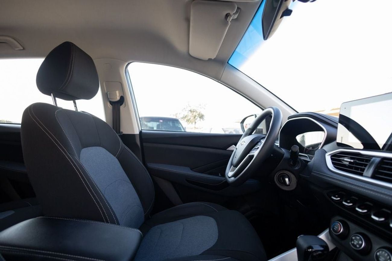 Chevrolet Captiva LS 1.5L (149 HP) (7 Seater)