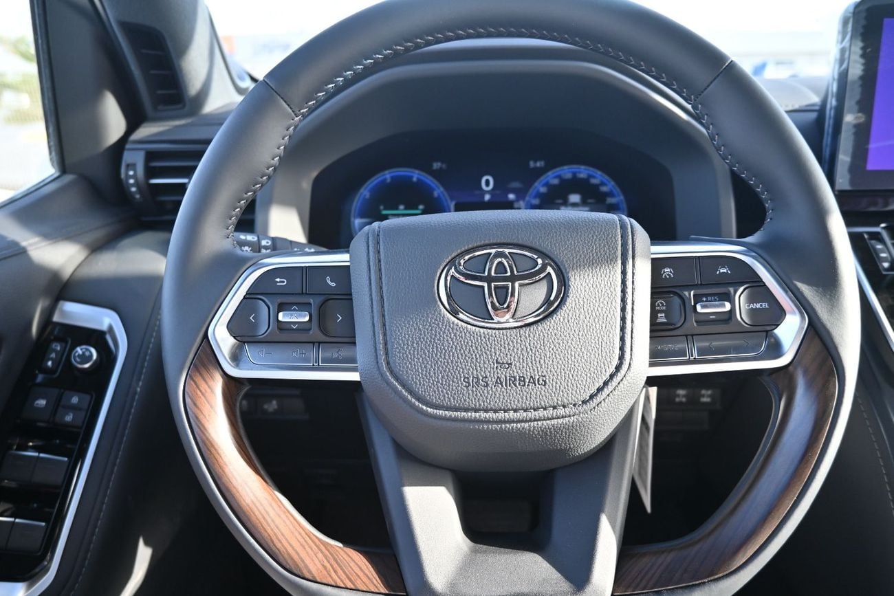 تويوتا لاند كروزر Toyota Land Cruiser VX 3.5L Twin Turbo, V6, 4WD, Model 2026