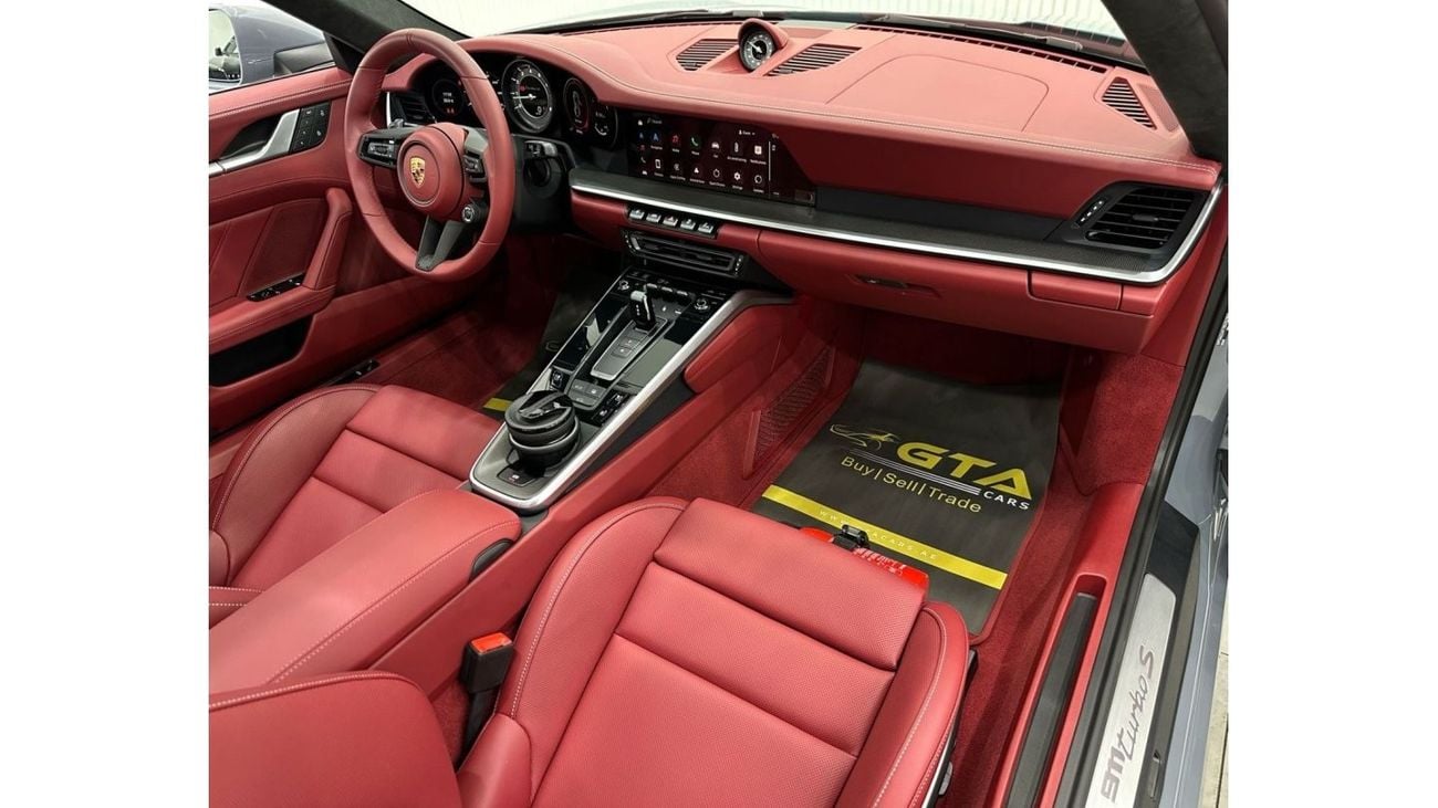 بورش 911 *Brand New* 2024 Porsche 911 Turbo S, May 2026 Porsche Warranty, Delivery Kms, GCC