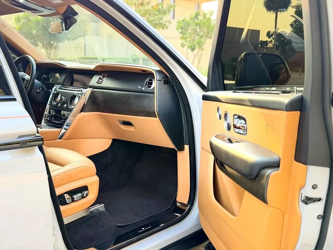 رولز رويس كولينان European Specs | Ultra Luxury SUV
