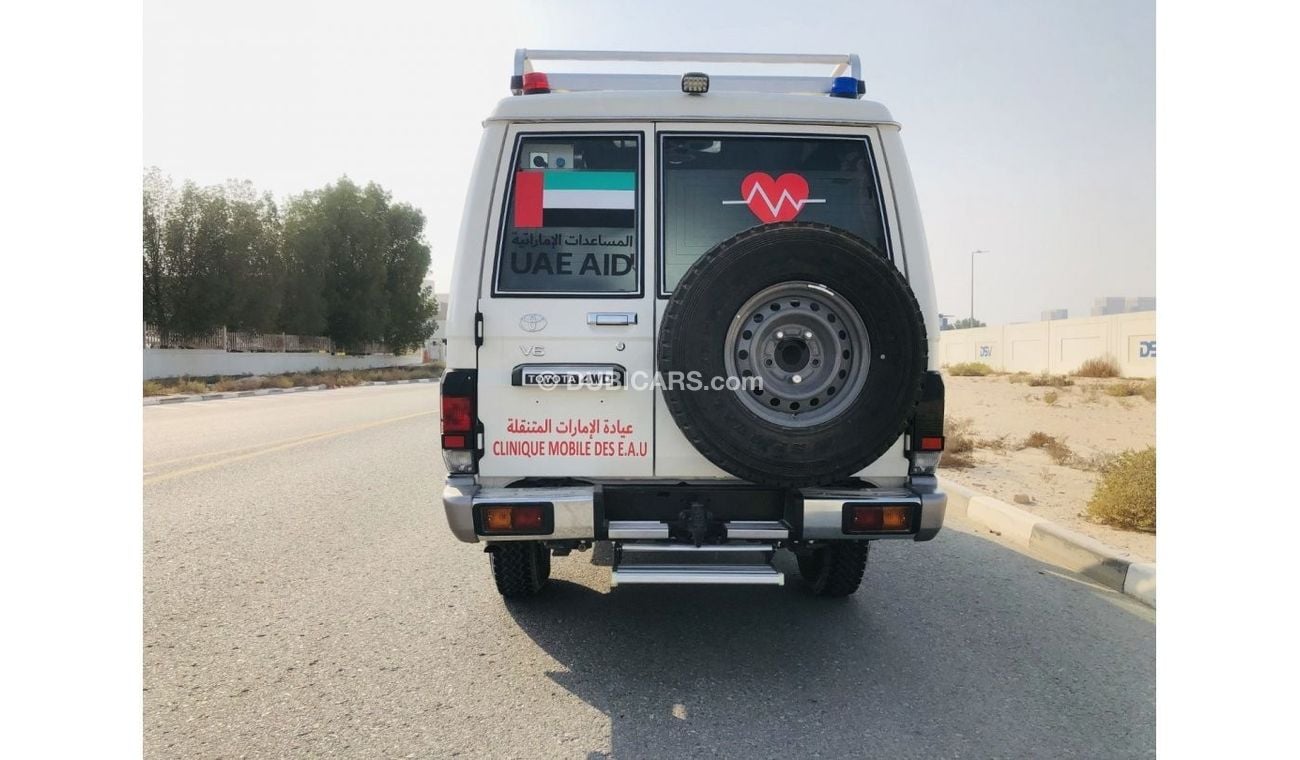 Toyota Land Cruiser 70 Mobile Clinic