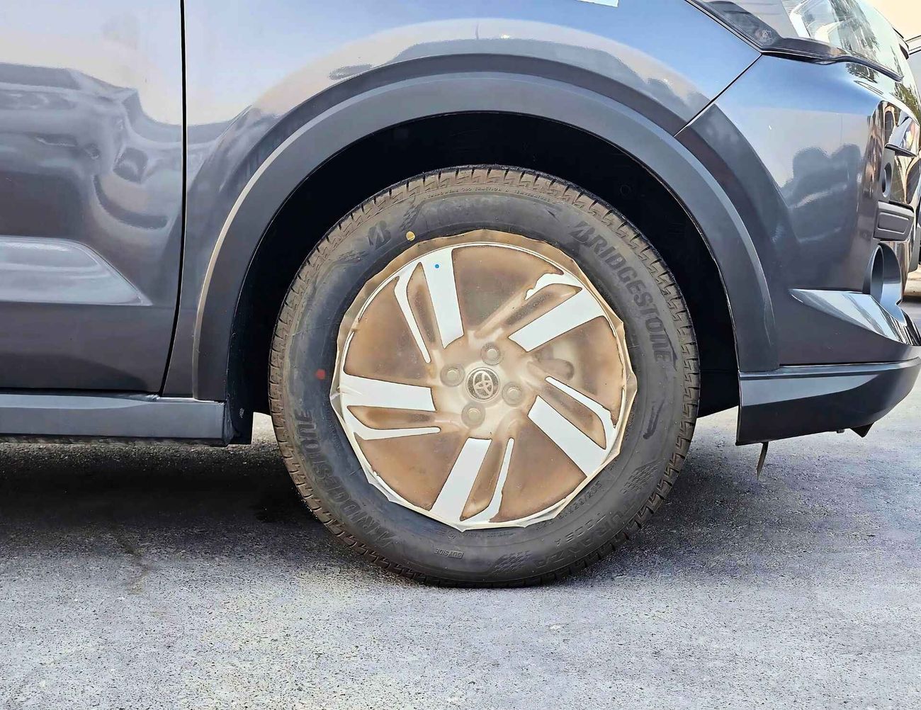 تويوتا ريز 1.0L/ TURBO / ALLOY RIMS / DVD / MID OPTION / CODE#69097