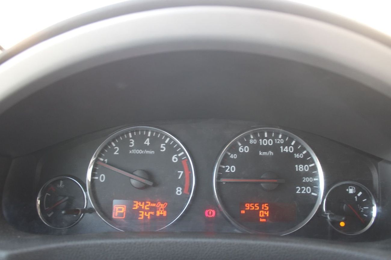 Nissan Pathfinder SE Mid Nissan Pathfinder 2014 in excellent condition without accidents