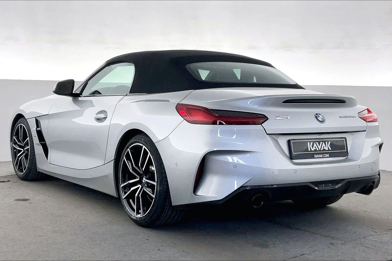 بي أم دبليو Z4 sDrive 20i M Sport | National Day Celebration | شامل الضمان | 0 ﺪﻔﻋﺓ ﺃﻮﻟﻯ