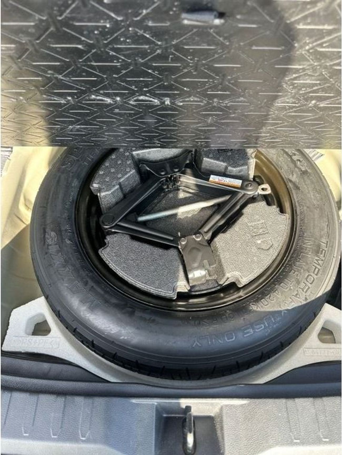 تويوتا راف ٤ Hybrid XLE 2.5L premium Full Option