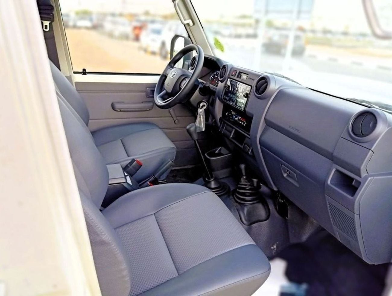 Toyota Land Cruiser Pick Up 4.2l Double Cabine pickup Double cabin Diesel  4.2L 6V M/T 4*4 basic 2026 With No Restrictions