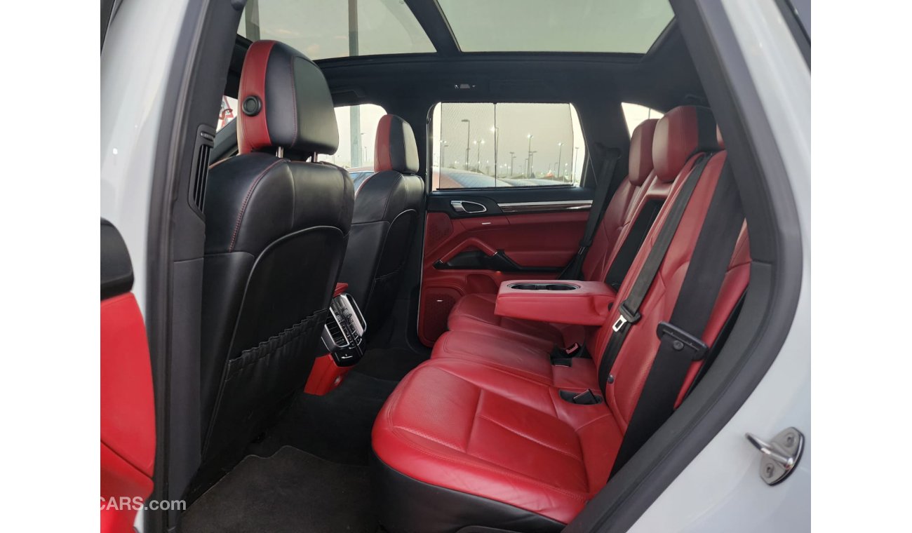 بورش كايان أس Porsche Cayenne S_Gcc_2014_Excellent_Condition _Full option