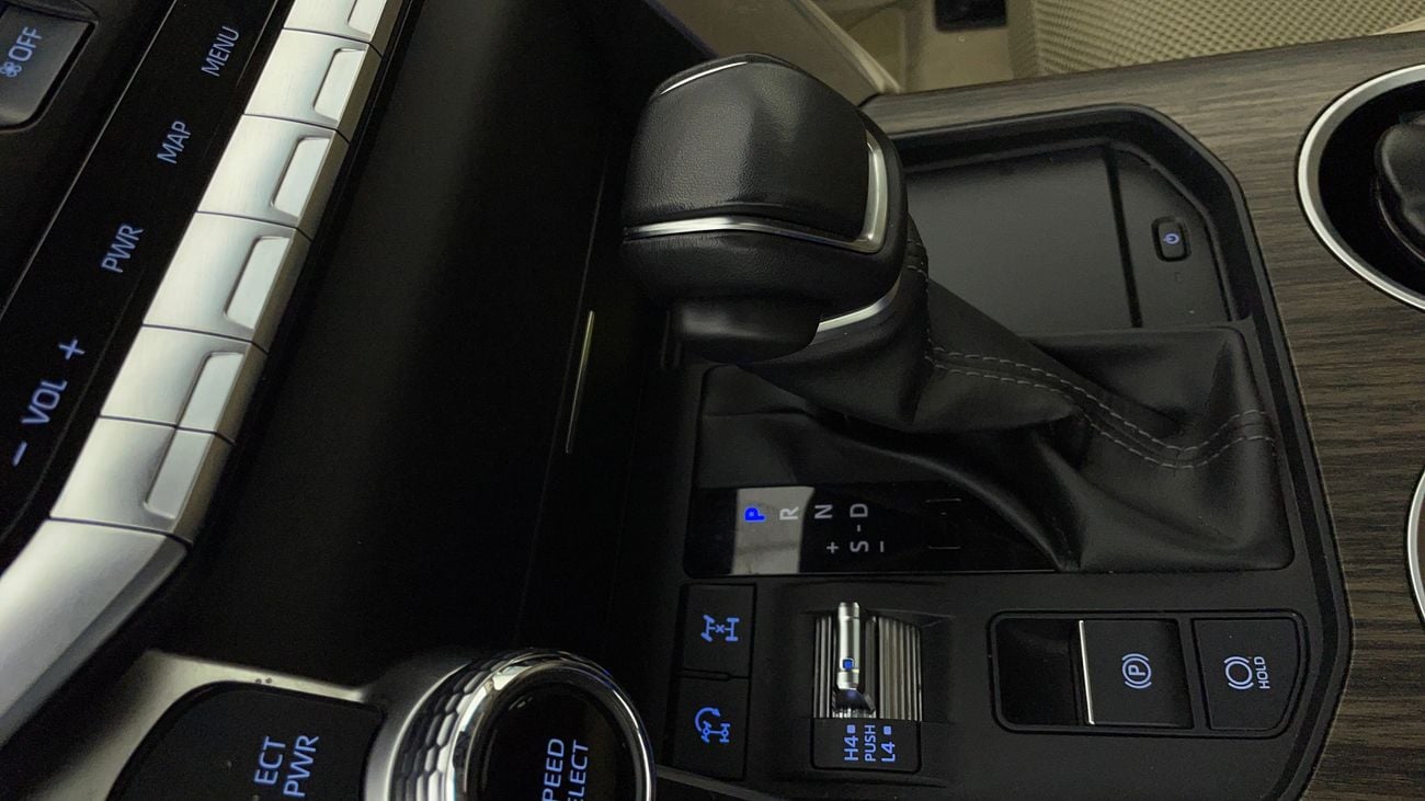 Toyota Land Cruiser VXR 4 | Zero Down Payment | Home Test Drive