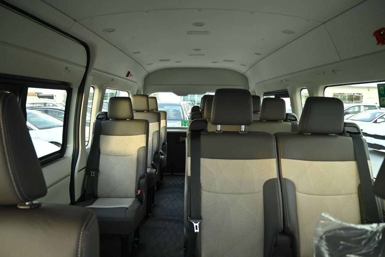 تويوتا هاياس Toyota Hiace GL Hi-Roof 3.5L V6 Petrol Automatic White Bumper, 12+1 Seater Model 2026