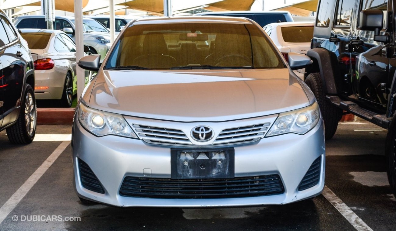 Toyota Camry S