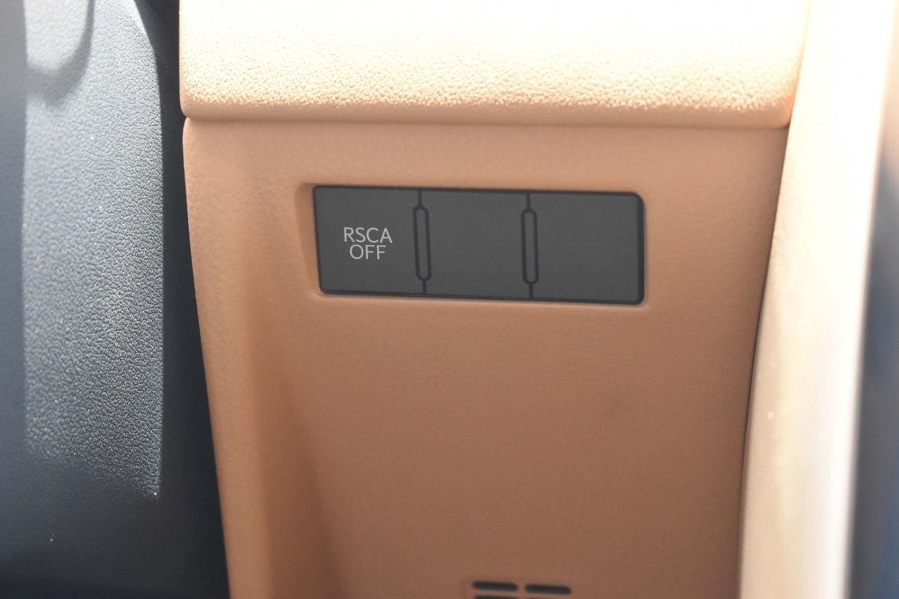 Lexus LX 700h Signature