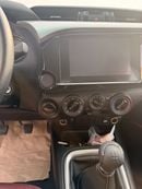 Toyota Hilux 2.7L - Super White Inside Red