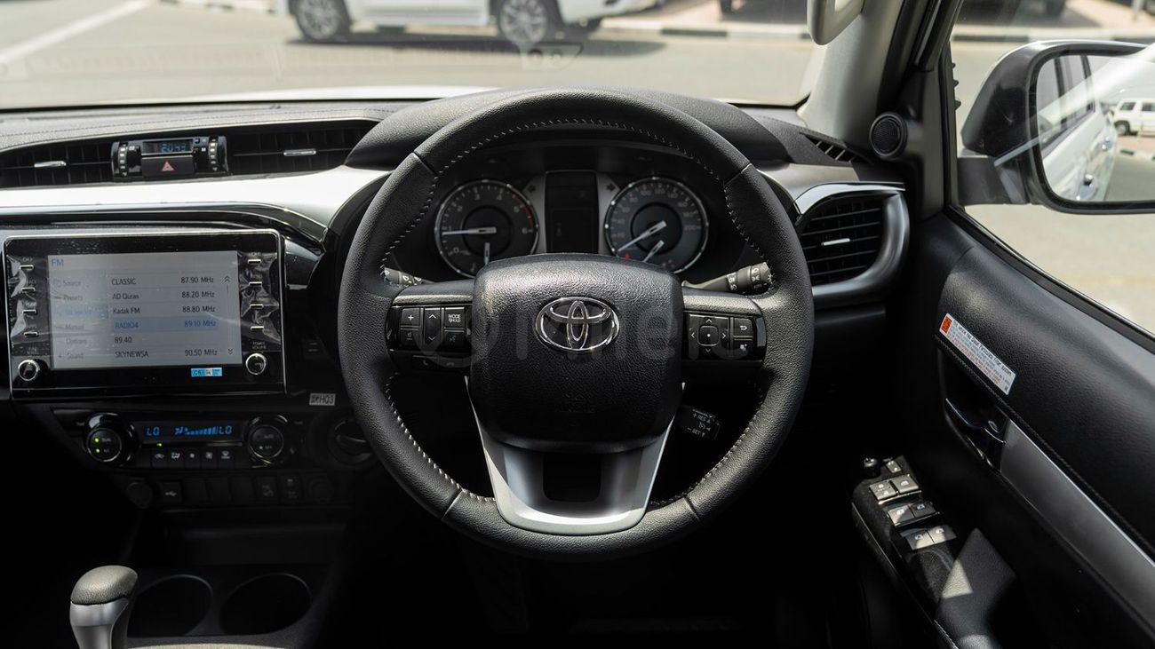 تويوتا هيلوكس (RHD) TOYOTA HILUX DC | EXPORT ONLY