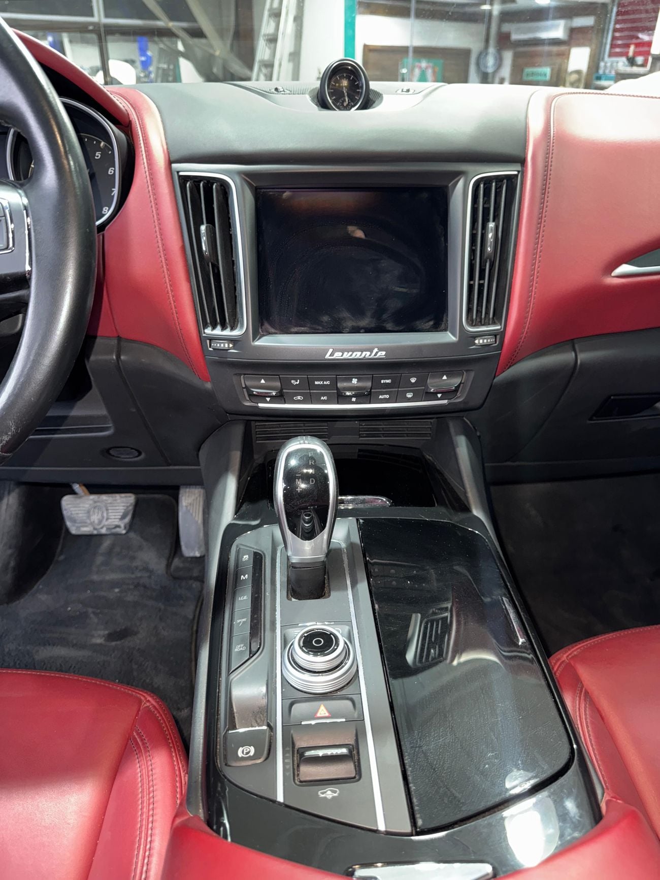 مازيراتي ليفونت Q4