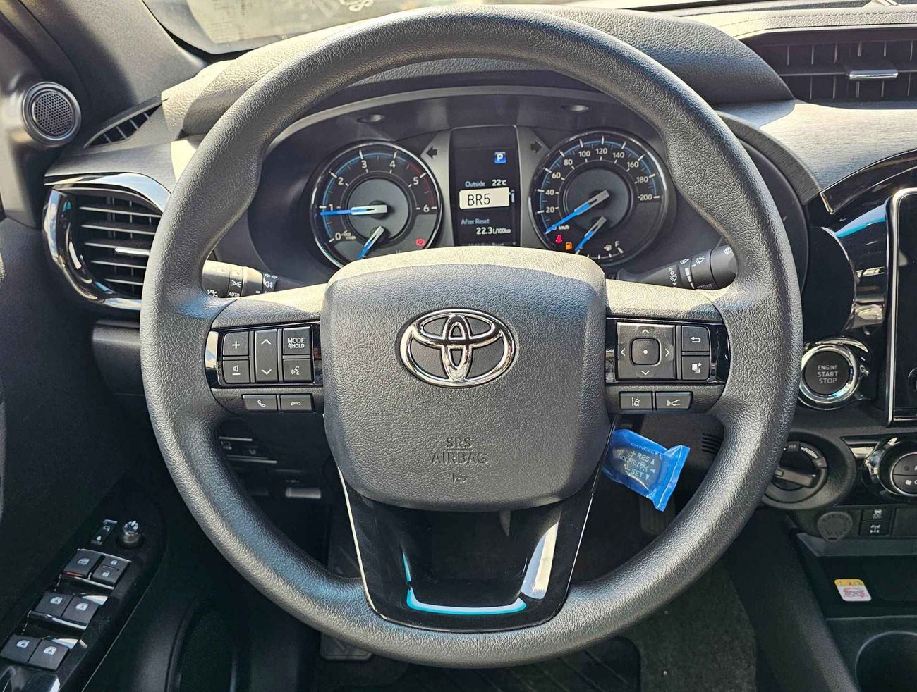 Toyota Hilux ADVENTURE, 2.8L DIESEL, A/T, "4" CAMERAS / ROLL BAR WITH RADAR / 4WD (CODE # HDAD28AF)