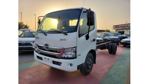 Hino 300 singal cab body 916 2023 Model 4009L Diesel Euro 3 White Color EXPORT ONLY