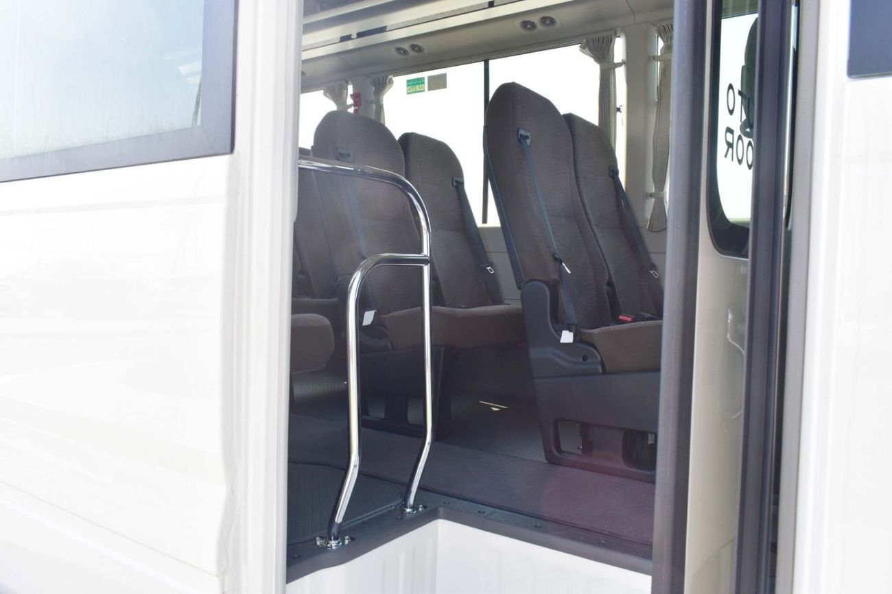 تويوتا كوستر TOYOTA COASTER 2.8L Diesel , A/T , 19 STR- 2025