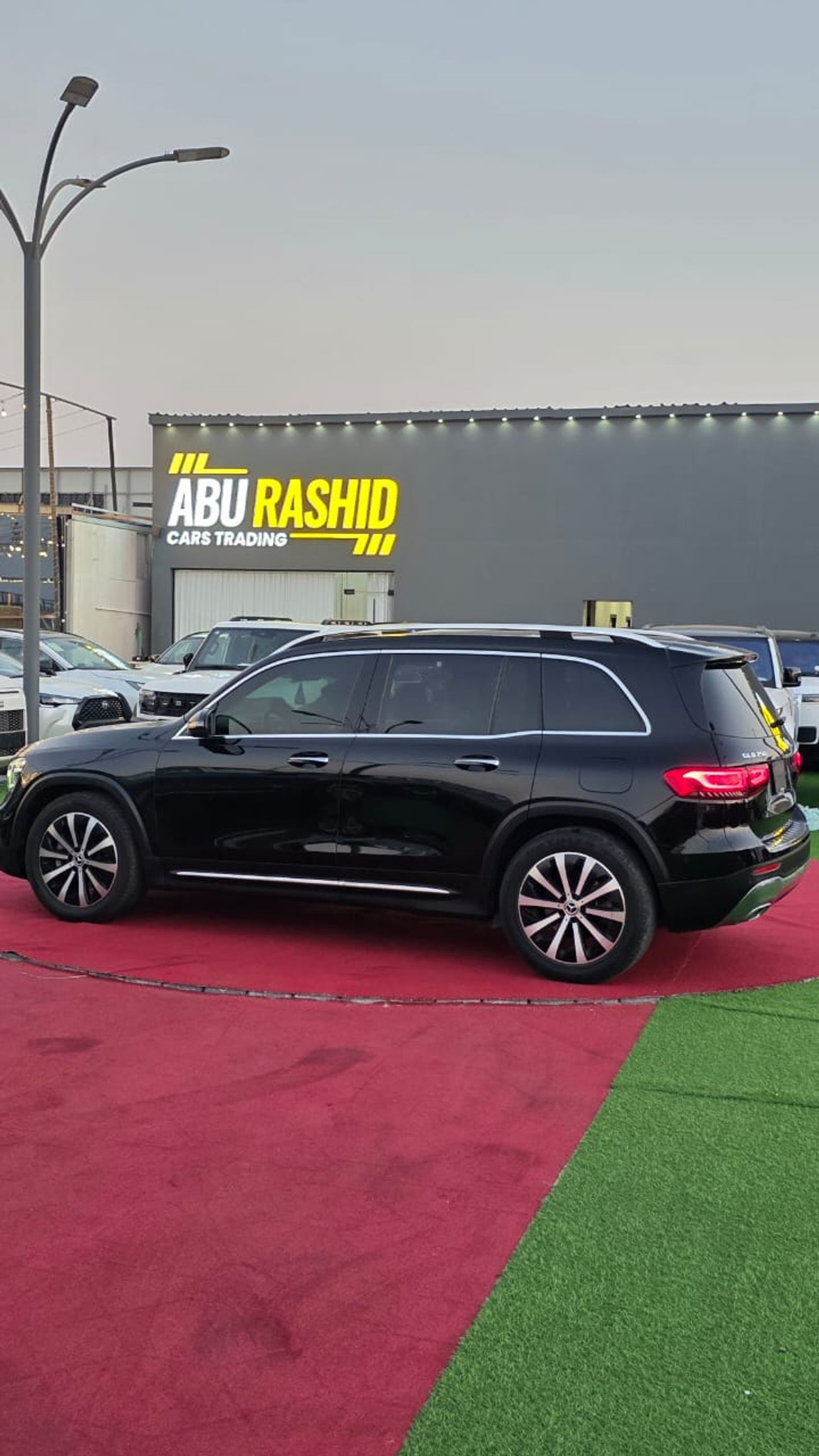 مرسيدس بنز GLB 250 4MATIC