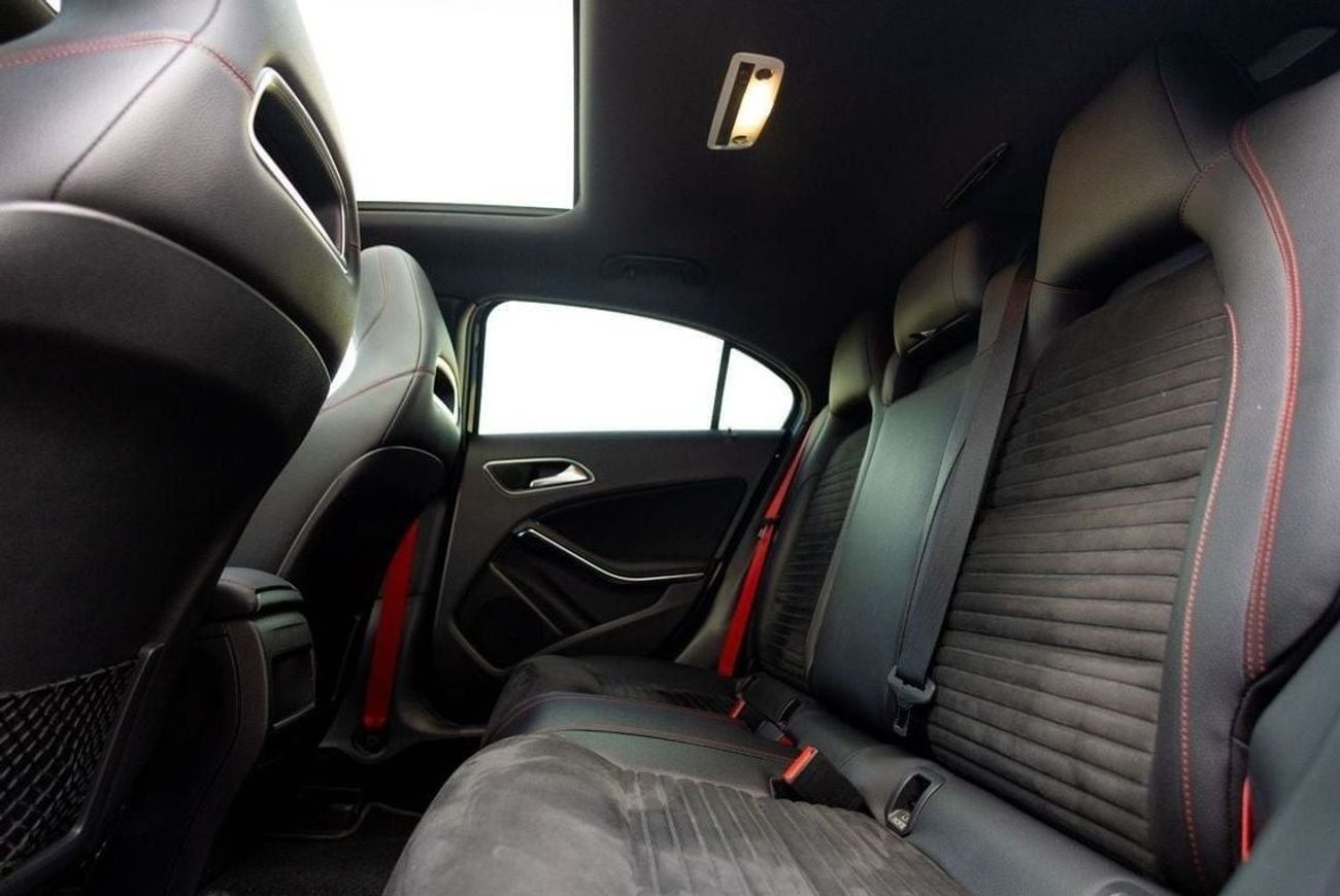 Mercedes-Benz A 250 std 2.0L (221 HP) Mercedes-Benz A250 2018 (LOW MILEAGE) GCC under Warranty with Flexible Down-Paymen