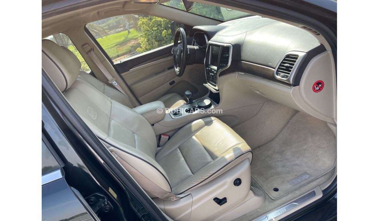 Jeep Grand Cherokee Altitude JEEP/GRAND CHEROKEE -model 2014 -GCC- Excellent Condition