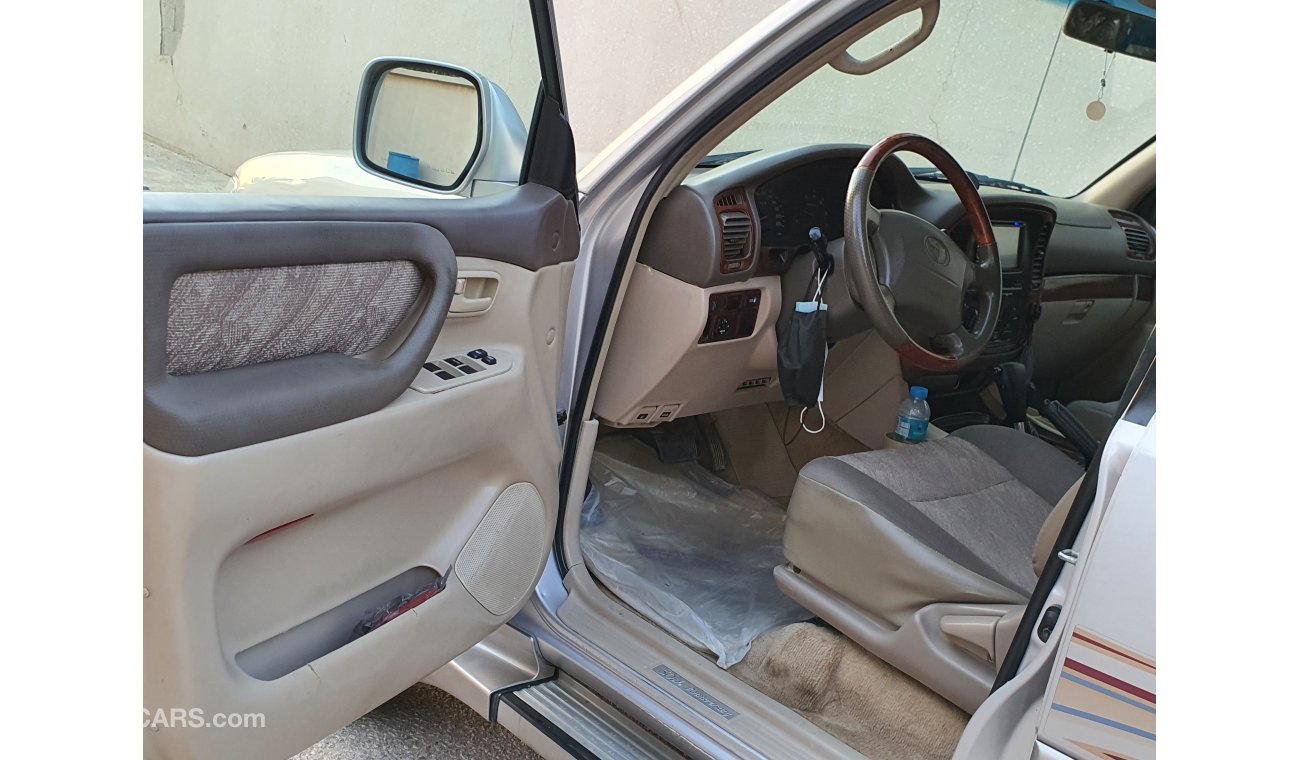 تويوتا لاند كروزر GXR