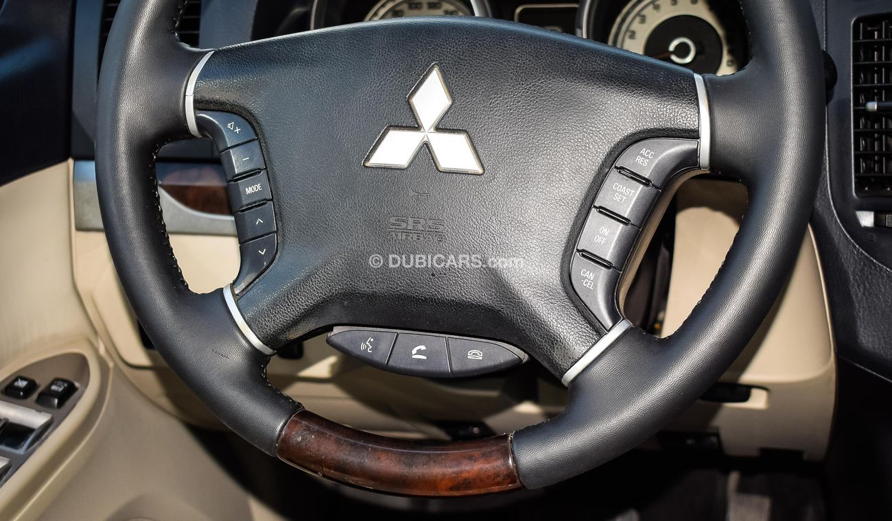 ميتسوبيشي باجيرو خليجى بليتا 2010  رنجات - فتحة