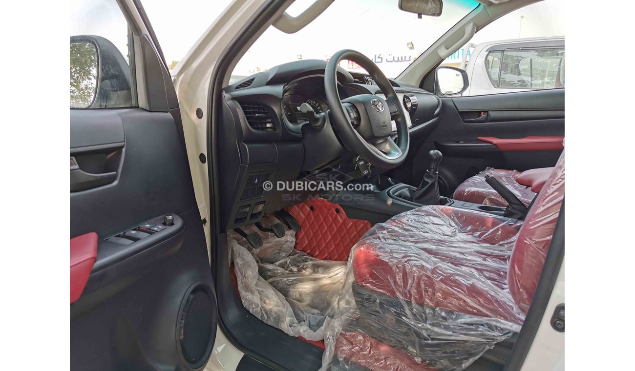 Toyota Hilux 2.4L Diesel, Manual , Power Heat Switch, Rear Camera, Bluetooth-DVD, Fog Lights (CODE # THMO02)